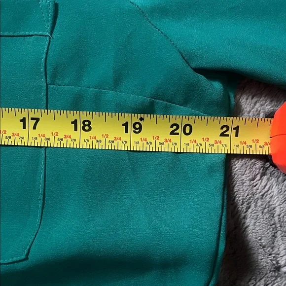 Express Emerald Green Button-Down Shirt - Picture 6 of 8